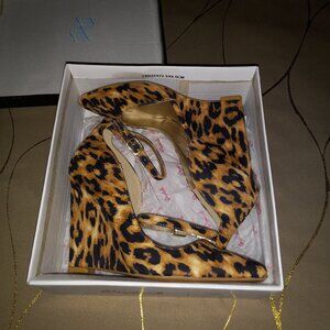 Qupid High Platform Women Shoes Size 8